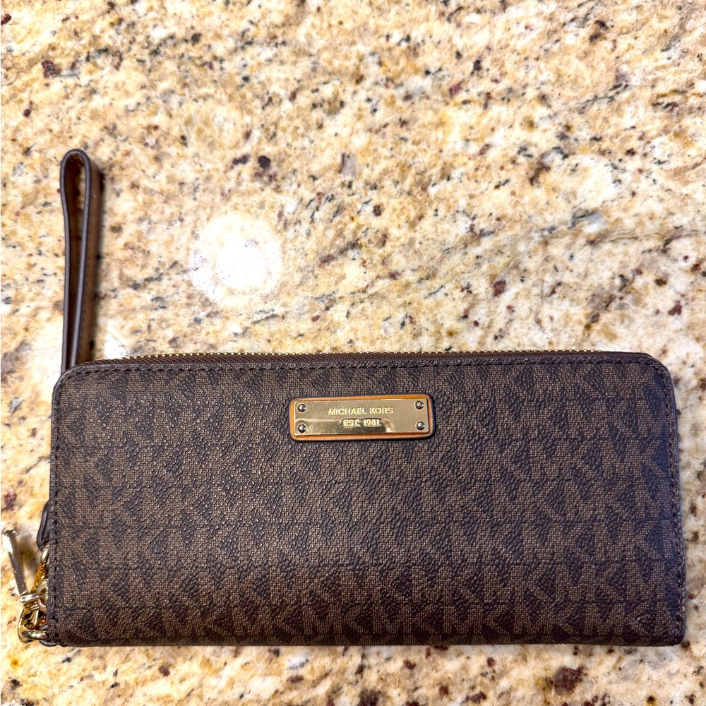 Michael Kors Brown Wristlet Wallet